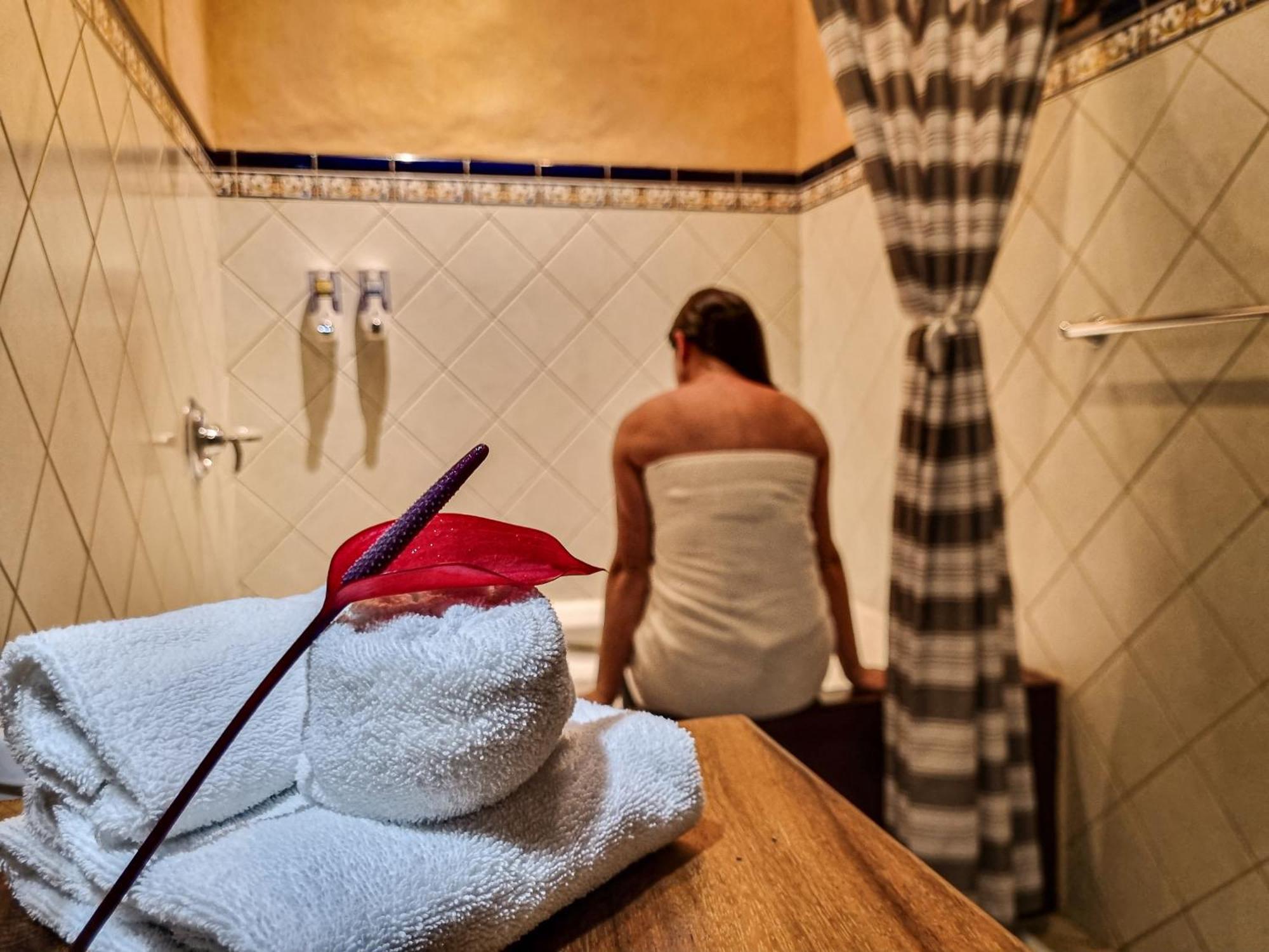Hotel Claro De Luna Monteverde 외부 사진